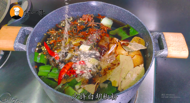 酒卤牛舌，卤牛舌怎么做好吃（40岁老师傅秘制卤牛舌做法）