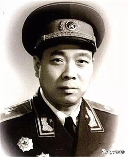 中国最年轻的将军是吴忠吗，开国少将吴忠的妻子（毛主席评价他：吴<无>忠者）