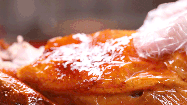 请问深圳哪里有非常好吃的烧鸡，深圳哪里的鸡煲好吃（2个月连开3家店）