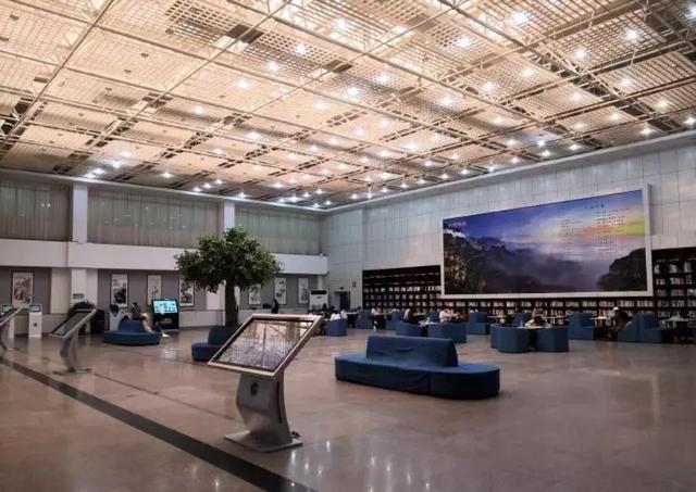 2021年邯郸学院新生宿舍条件图片环境怎么样，有独立卫生间吗（邯郸学院：招生多）