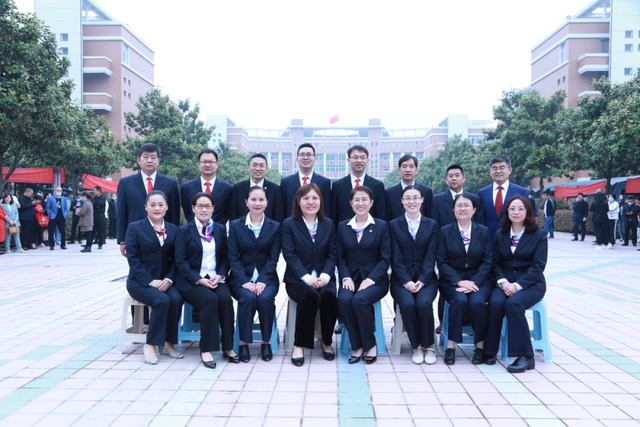 两点分布和超几何分布的区别，两点分布和超几何分布的区别是什么（<一>数学学科备考锦囊）