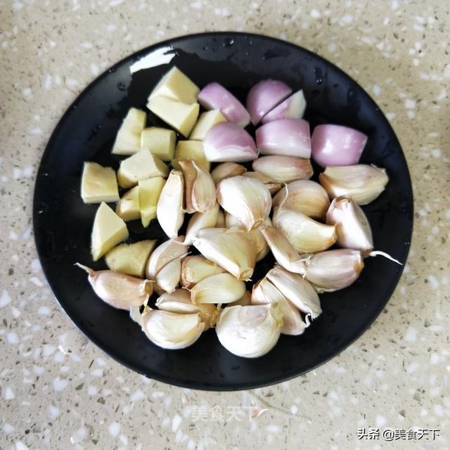 怎么做大虾好吃，大虾怎么做才更好吃（8道鲜美诱人的大虾做法）