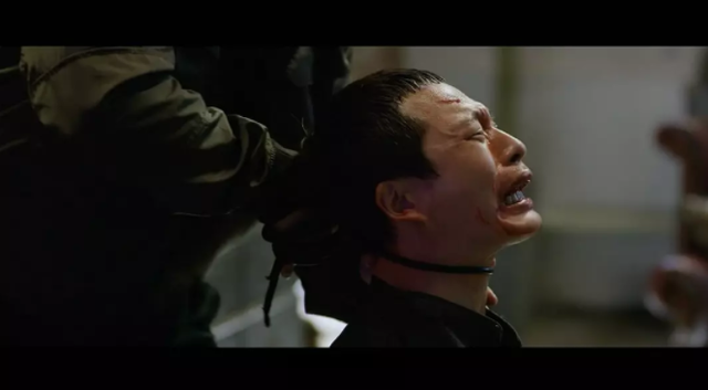 釜山行马东锡结局，釜山行马东锡剧照（明明比《恶人传》更过瘾）