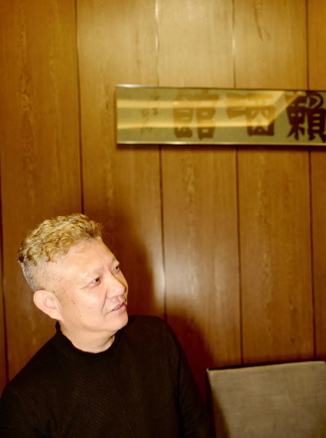 赖鼎1993多少钱(江南文艺会客厅) - 价格百科