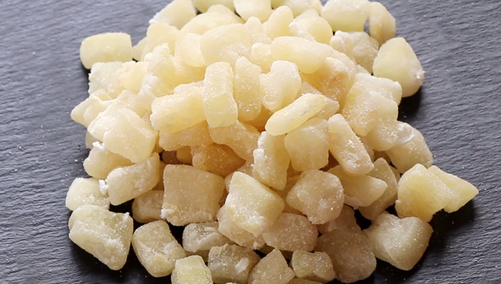 【柚子皮糖】做法步驟圖 止咳潤喉 家人常吃身體好-起舞食譜網