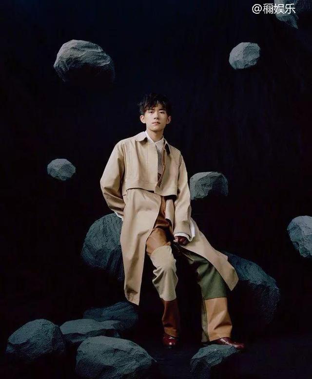 燚字取名的寓意,燚字取名的寓意是什么(易烊千玺“燚”生日会寓意四字弟红红火火) 燚字取名的寓意,燚字取名的寓意是什么(易烊千玺“燚”生日会寓意四字弟红红火火)