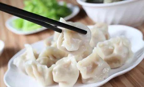 饺子用英语怎么读，饺子怎么读用英语（饺子并不是翻译成dumpling）