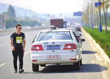 驾考科目三--路考灯光使用--捷达车，捷达车科目三灯光考试（科目三灯光速记及考试全部流程操作）