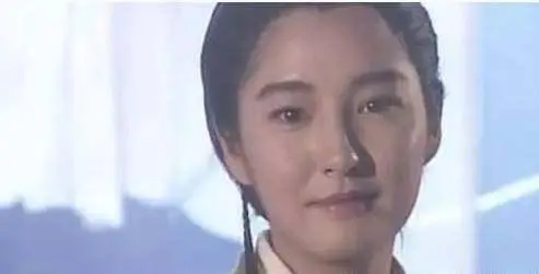 李莫愁有什么绯闻，“李莫愁”雪梨的火辣情史