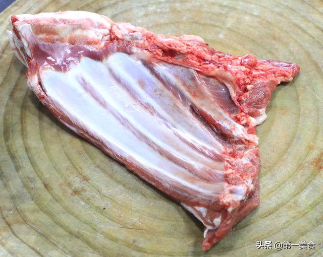 羊排炖多长时间，羊排炖多久（手撕羊排家常做法）