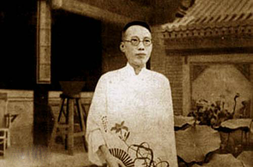 孟小冬简介，孟小冬的一生简介（孟小冬：与梅兰芳分手）