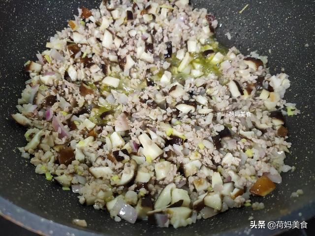白糖包子馅的做法，糖包子馅的做法（发面调馅详细做法分享）