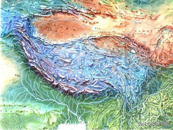 世界屋脊是哪里，世界屋脊是哪（青藏高原和帕米尔高原）