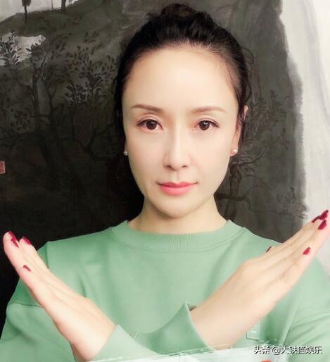 清凌凌的水蓝莹莹的天第二部的演员，清凌凌的水蓝莹莹的天第一部的演员（人均绝色的金家女人们谁最美）