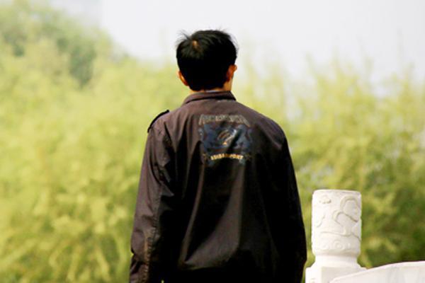 最新男子体重标准表，男性一米六到一米八