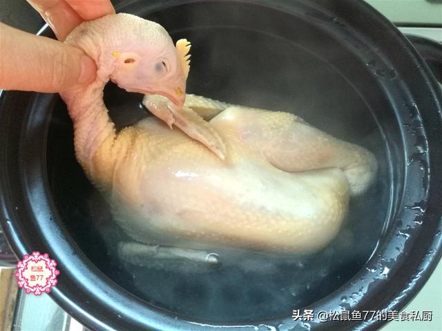姬松茸怎么洗干净，姬松茸怎么清洗（一到冬天我家就爱喝这汤）