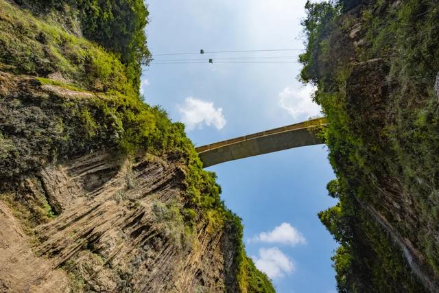 建始有什么好玩的，建始有什么好玩的景区（来恩施这个小众避暑地）