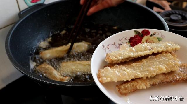 酥炸带鱼的做法，酥炸带鱼的做法视频（这才是炸带鱼的正确做法）