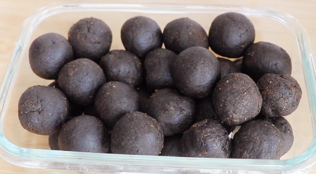 【黑豆黑米丸】做法步驟圖 頭發黑了睡得也香 人漂亮-起舞食譜網