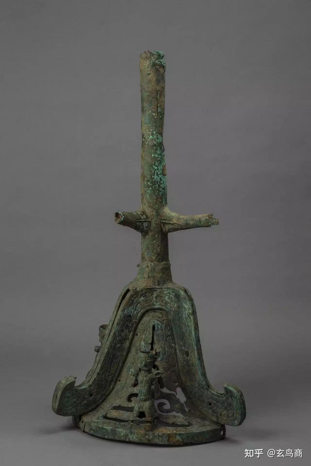 蚕丛及鱼凫指什么，蚕丛及鱼凫指的什么（蚕丛、柏濩、鱼凫）