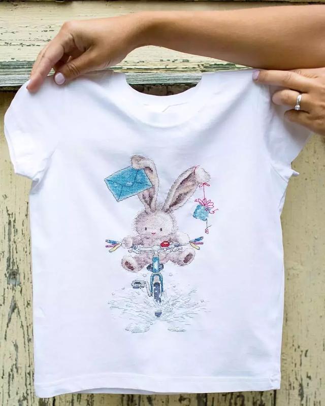 【十字绣枕头图案】哪些十字绣枕头图案好看，手工十字绣枕头图案大全（35款十字绣作品大赏析）