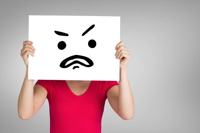 complain名词形式，complaining（吐槽只会用complain）