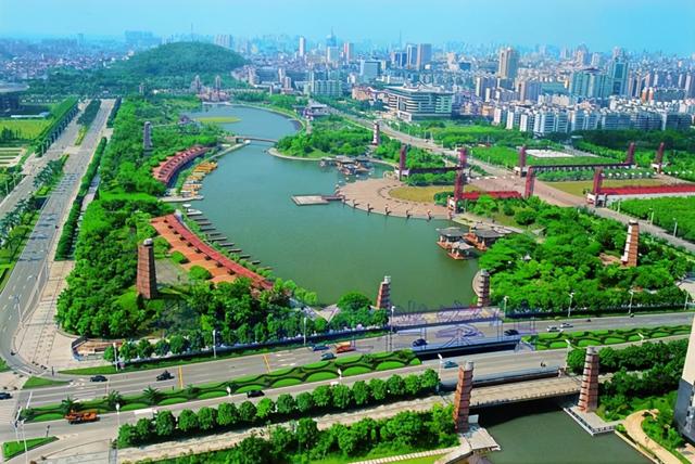 佛山千灯湖公园，佛山千灯湖公园地铁怎样去（广东一“巨无霸”公园走红）