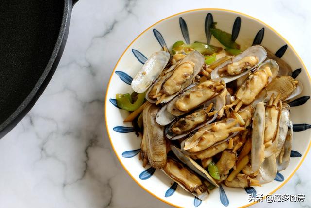 蛏子的家常做法，简单一炒就是一盘美食（蛏干怎么做好吃家常做法）