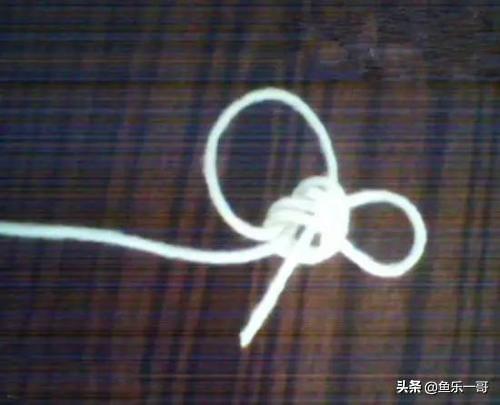 钓鱼子线怎么绑，钓鱼子线怎样绑不缠（图解子线打结不易缠绕的子线绑法）