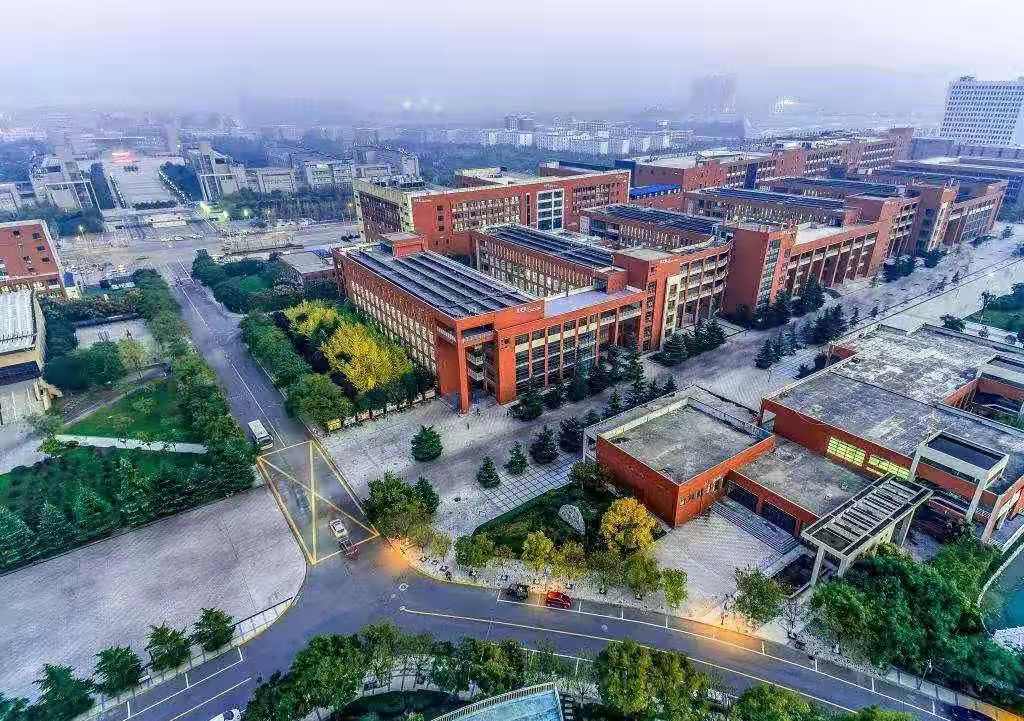 陕西科技大学西安校区图片