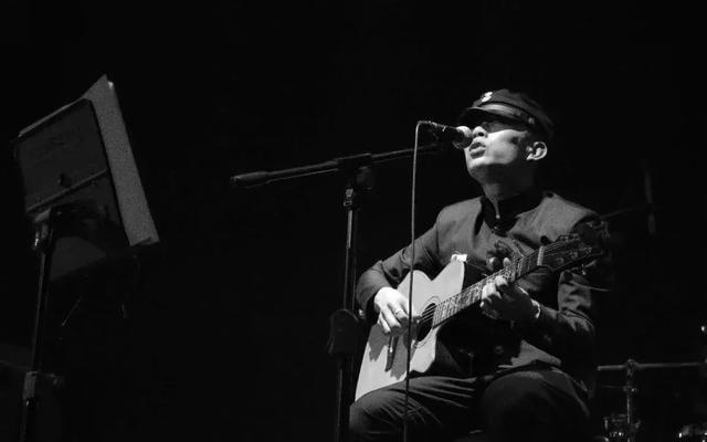 一听等于多少瓶，播放1瓶的等于几（民谣很穷，赵雷很火）