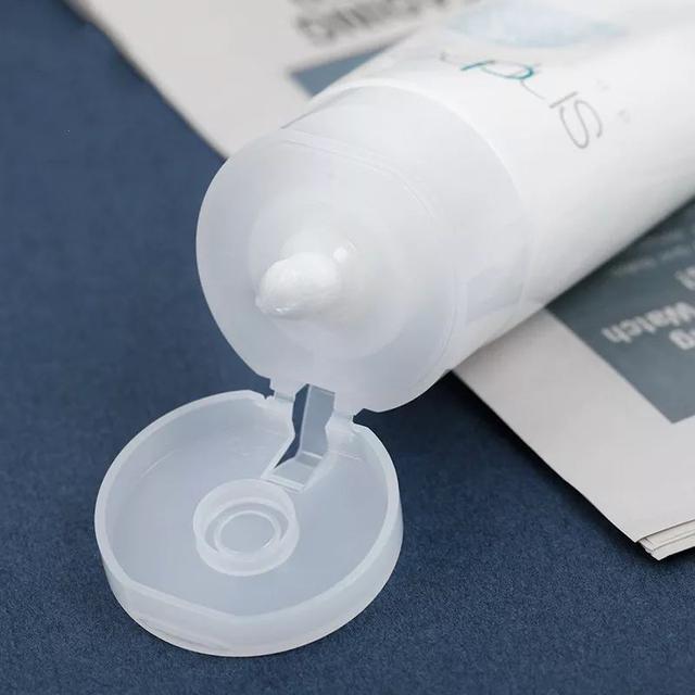 皂基洗面奶和氨基酸洗面奶区别，氨基酸和皂基洗面奶如何区分（哪些洗面奶不好用）