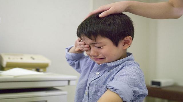 白脸红脸代表什么，红脸和白脸代表什么（父母中谁唱“红脸”谁唱“白脸”）