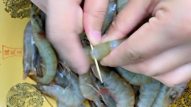 生呛虾会不会有寄生虫（原汁原味香辣扑鼻）