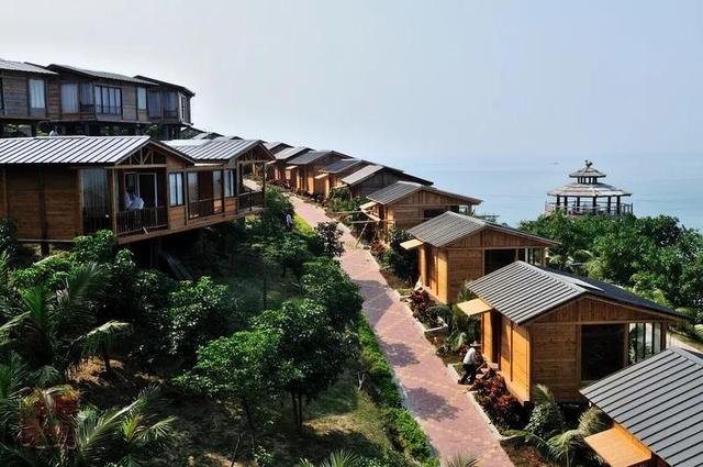 茂名放鸡岛有什么好玩的，茂名除了放鸡岛还有什么岛（茂名有个神秘的海岛——放鸡岛）