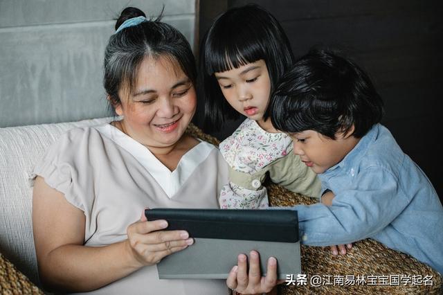星晨意思是什么意思，晨星指的是什么（200个智慧涵养的女孩名）