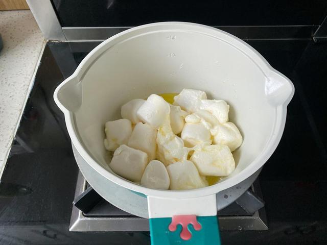 怎么用吸管做裱花嘴，自制裱花嘴的方法窍门（自己在家也能做奶枣）