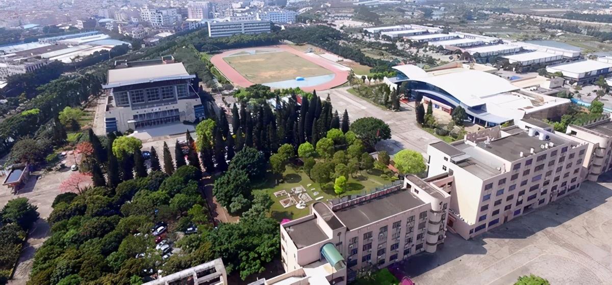 东莞中山外国语学校（中山市外国语学校）