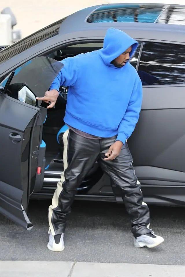 椰子鞋配什么裤子好看男，椰子鞋搭配什么裤子穿（侃爷的椰子鞋你很喜欢）