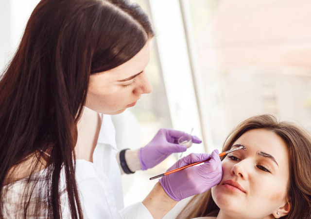 美容院拓客方案，美容院怎样拓客（我家美容院精准拓客的9个步骤）