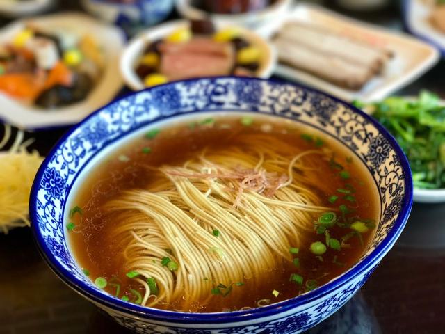苏州特色美食排行榜前十名，苏州小吃排行榜前十名（盘点人间天堂苏州的各种美味佳肴）