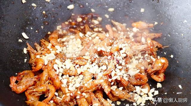 小虾怎么做好吃，小虾皮怎么做好吃（比油爆小河虾好吃）