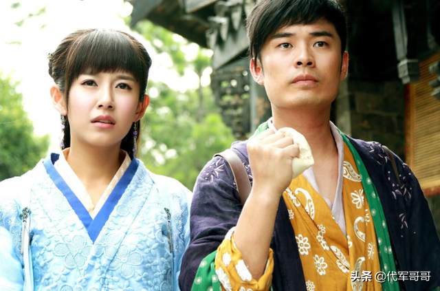 文章出轨对象是谁，文章出轨事件（文章出轨事件幕后是不是马伊琍）