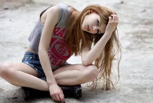 一个人心累伤感说说，10句一个人心累伤感说说（一个人心累失望的说说）