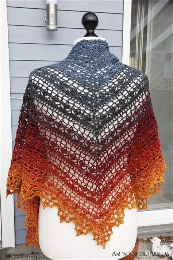 披肩的系法图解，披肩怎么系好看（在空调房使用再合适不过了）