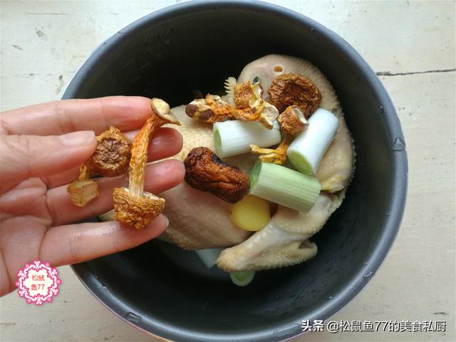 姬松茸怎么洗干净，姬松茸怎么清洗（一到冬天我家就爱喝这汤）