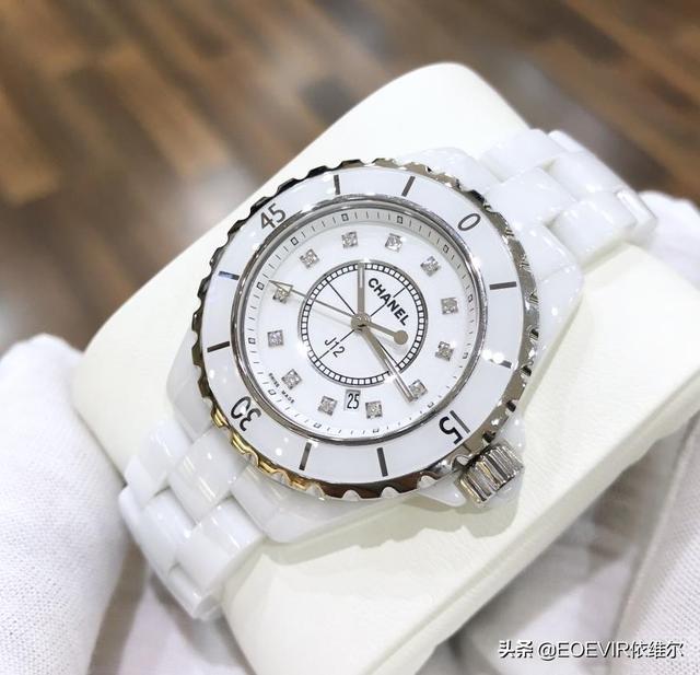 萧邦手表什么档次，肖邦算什么档次手表（干货，从入门到高端的女士腕表）