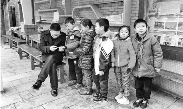 [手控腹肌控］［优质男头］，微信头像，[手控腹肌控］［优质男头］（男人除了腹肌这个部位也很性感的）