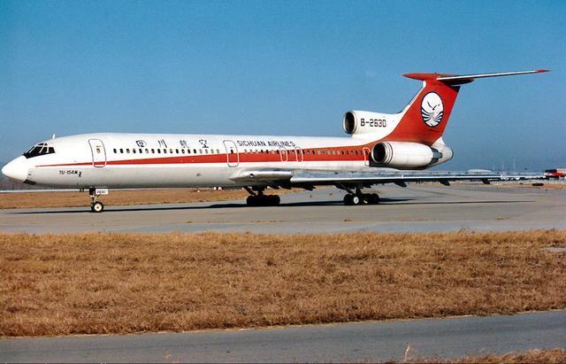 空客320和321的区别，空客321与空客320的区别（四川航空公司曾经运营过的那些“杂牌”客机简介）