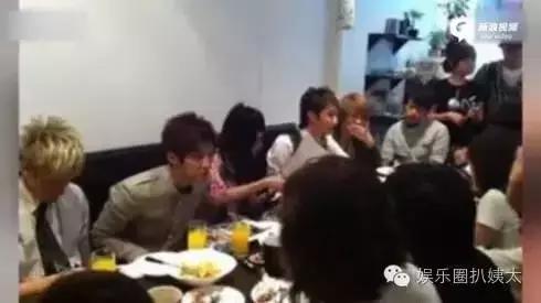 二次元女生正能量不良头像，二次元不良病娇图——【鬼鬼】♡微信（劈腿3男、亲密照和私密对话曝光）